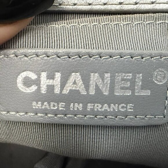 Chanel Silver Medium Boy Chain around bag - Picture 13 of 15